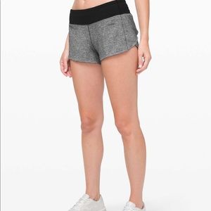 Lululemon Speed Up Shorts 2.5 Inch
